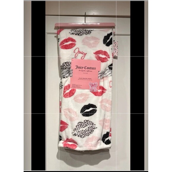 Juicy Couture lip print throw Blanket - Picture 1 of 4